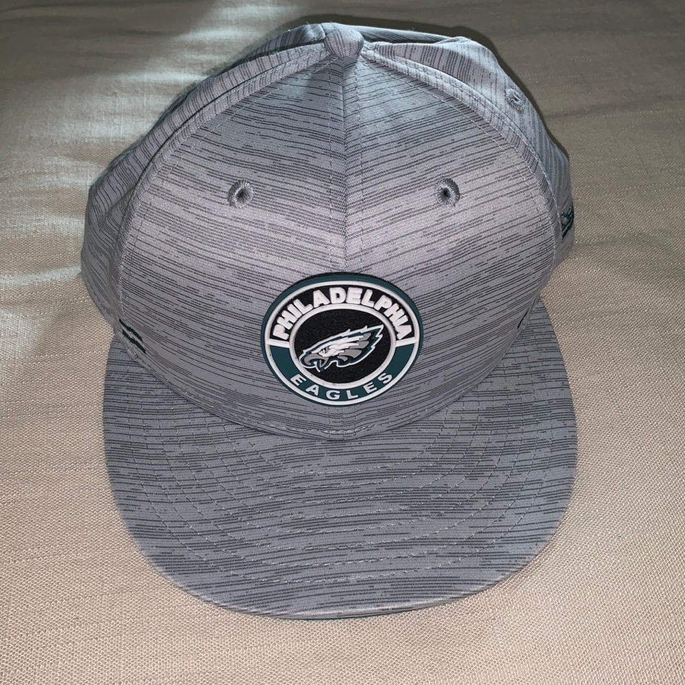 Philadelphia Eagles New Era hat
